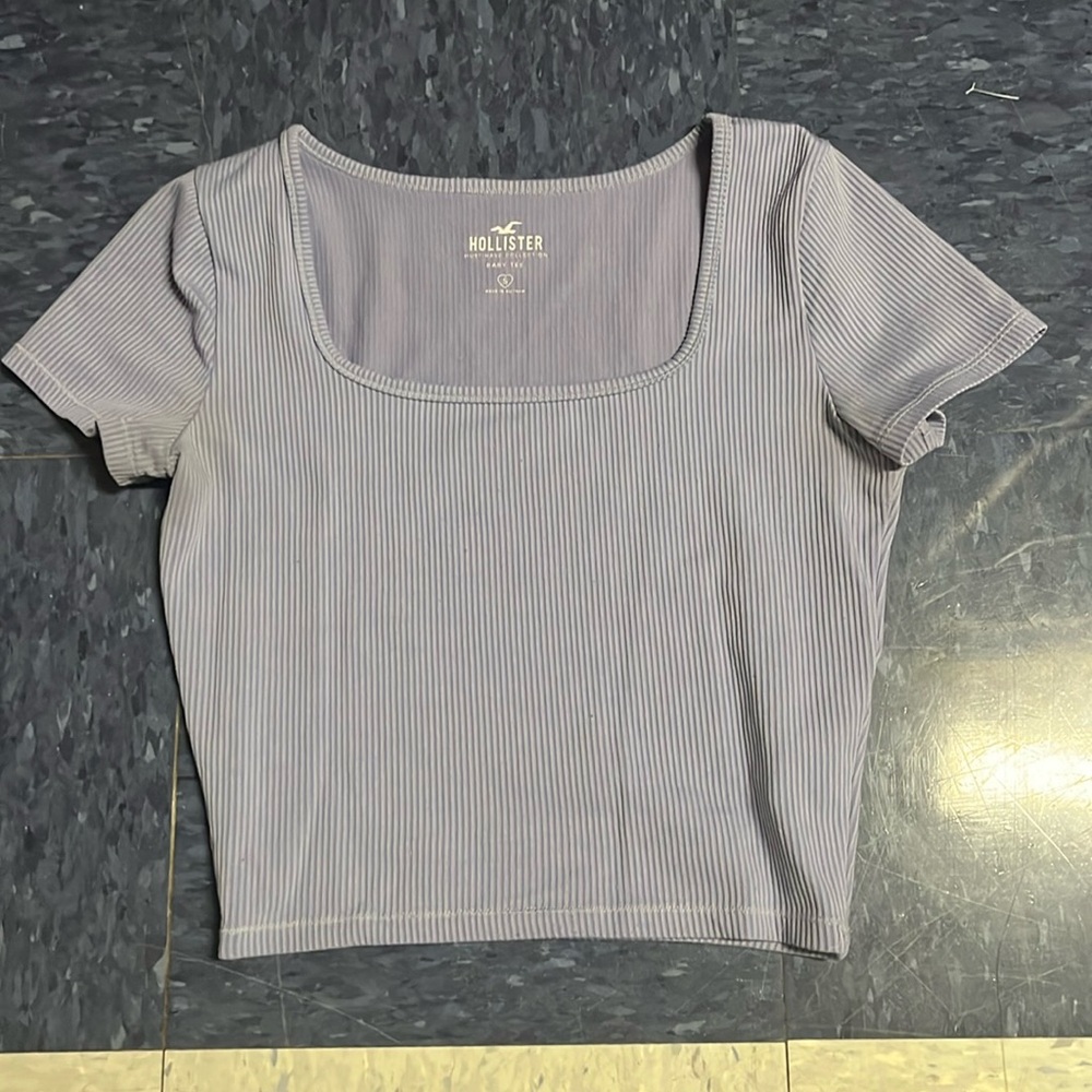 Hollister Baby Tee